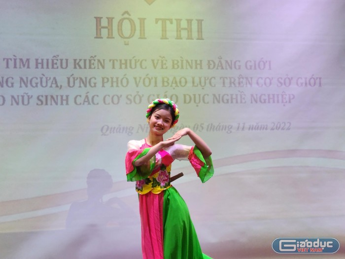 Hội thi là sân chơi bổ ích, tạo cơ hội cho các nữ sinh thể hiện tài năng, quan điểm về bình đẳng giới (Ảnh: Phạm Linh)