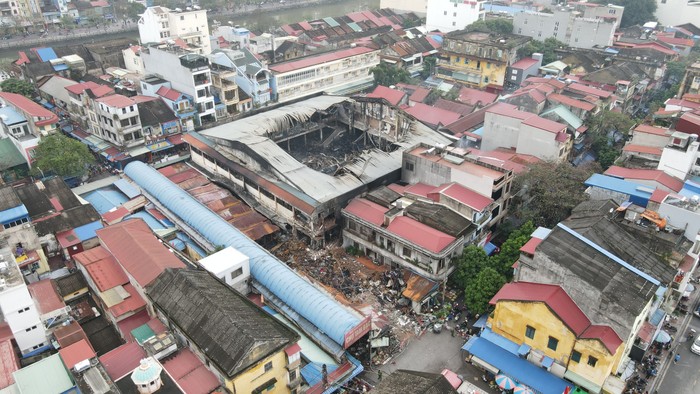 Hiện trạng hoang tàn của chợ Đổ (Hải Phòng) sau đám cháy lớn xảy ra vào ngày 12/2/2023 (Ảnh: LT)