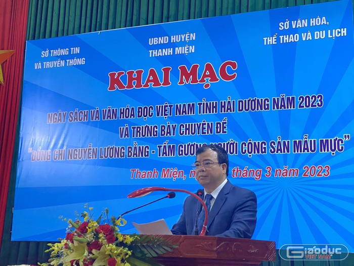 Ông Nguyễn Minh Hùng, Phó Chủ tịch Uỷ ban nhân dân tỉnh Hải Dương phát biểu tại lễ khai mạc (Ảnh: CTV)