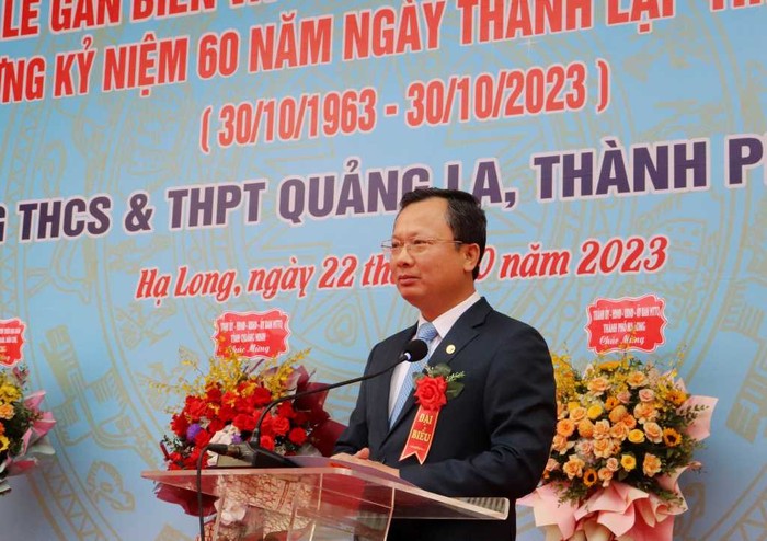 Ông Cao Tường Huy, Quyền Chủ tịch Uỷ ban nhân dân tỉnh Quảng Ninh phát biểu tại buổi lễ (Ảnh: CTV)