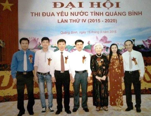 Huy cũng vinh dự được trở thành gương mặt tiêu biểu của Đại hội thi đua yêu nước tỉnh Quảng Bình lần thứ IV (2015-2020).