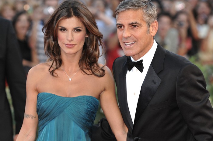 Trước Stacy Keibler, George Clooney từng cặp kè với người mẫu Elisabetta Canalis.