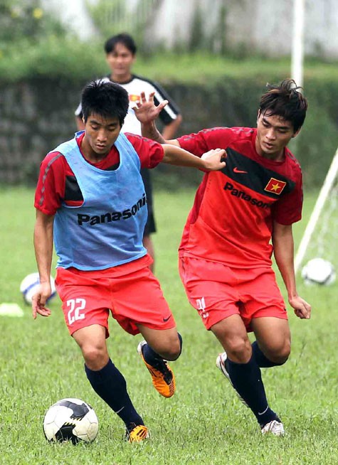 Các cầu thủ U23 Việt Nam tập trung tại Hàm Rồng. Ảnh: Quang Minh