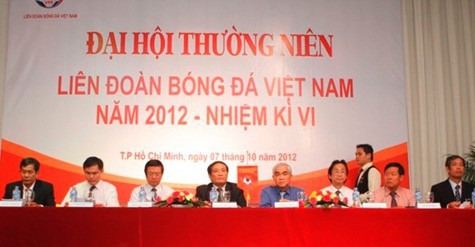 Đoàn Chủ tịch Đại hội thường niên VFF năm 2012.