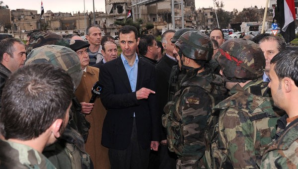 Bashar al-Assad trong chuyến thăm thành phố Homs