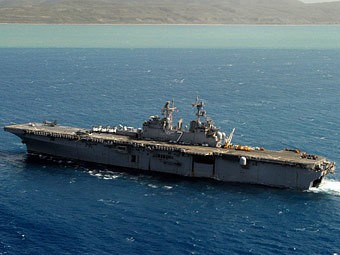 Tàu đổ bộ USS Iwo Jima của Hải quân Mỹ