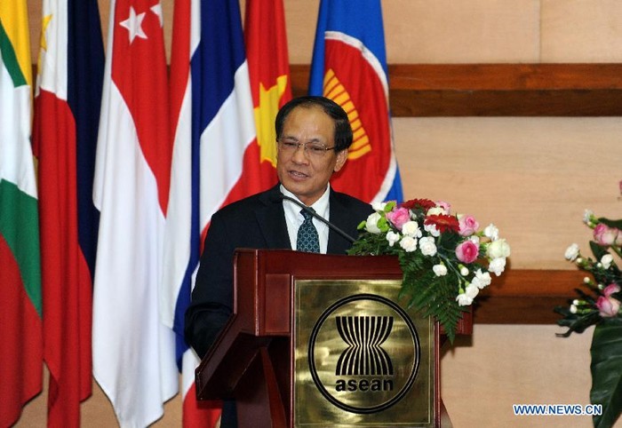 Nhà ngoại giao Lê Lương Minh được Việt Nam đề cử và được lãnh đạo 10 quốc gia ASEAN phê chuẩn bổ nhiệm tại Hội nghị Cấp cao lần thứ 21 diễn ra hồi tháng 11/2012 ở Phnom Penh, Campuchia.