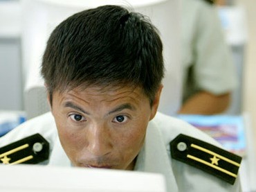 Trung Quốc đã phản bác cáo buộc của Mỹ và tố ngược lại rằng nước này cũng là nạn nhân của các hacker Mỹ.