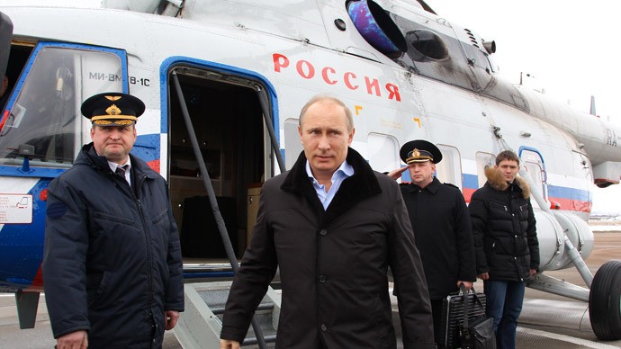 Tổng thống Putin chọn cách đến Kremlin bằng trực thăng thay đoàn xe hộ tống gây ồn ào và tắc nghẽn giao thông thành phố.