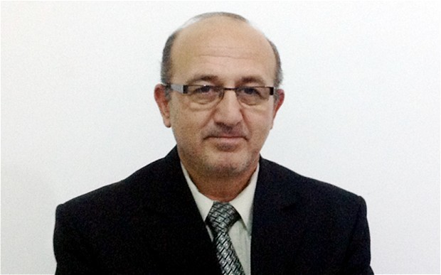 Thiếu tướng Zaher al-Sakat, cựu Giám đốc phụ trách đơn vị vũ khí hóa học trong quân đội Syria.