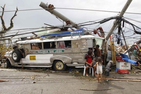 Thành phố Tacloban sau siêu bão Haiyan