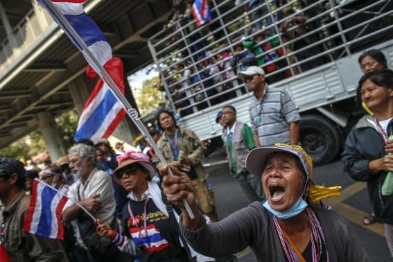Người biểu tình phản đối chính phủ tại Thái Lan.