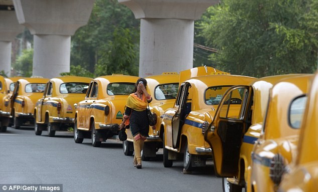 Đến Taxi cũng ngừng hoạt động vào giờ cao điểm nắng nóng.