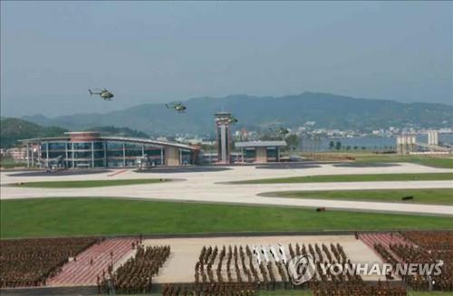 Hình ảnh do truyền thông nhà nước Triều Tiên công bố về cuộc tập trận kỷ niệm lần thứ 62 ký kết thỏa thuận đình chiến cuối chiến tranh Triều Tiên 1950-1953 .
