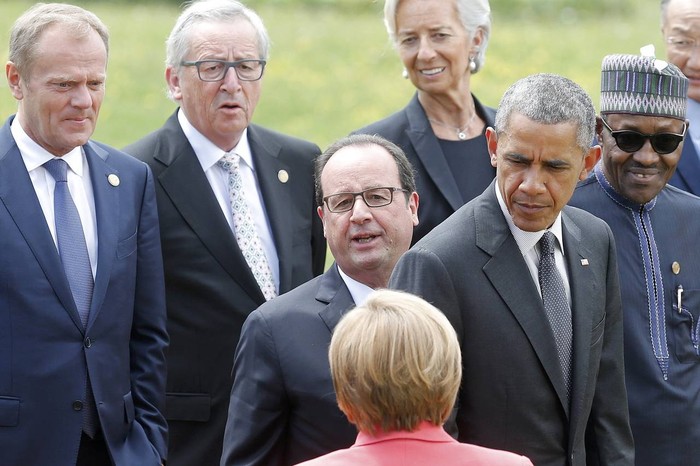Nhiều chính trị gia châu Âu đã trực tiếp lên tiếng đổ lỗi cho Tổng thống Obama về những khó khăn mà họ đang phải đối mặt. Ảnh The Wall Street Journal.