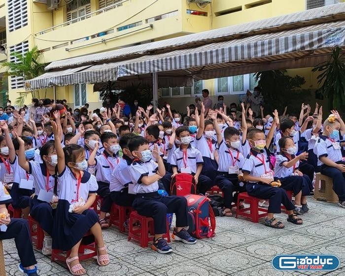 Thành phố Hồ Chí Minh đề xuất hỗ trợ 100% lương cho giáo viên mới ra trường (Ảnh minh họa: P.L.)