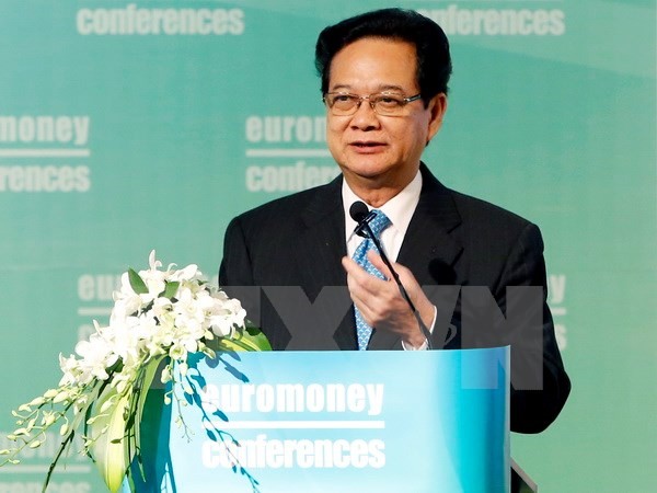 Thủ tướng Nguyễn Tấn Dũng phát biểu tại diễn đàn. (Ảnh: Đức Tám/TTXVN).