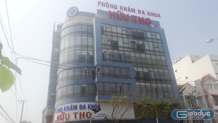 Phòng khám đa khoa Hữu Thọ sử dụng bác sĩ Trung Quốc bị tố &quot;chặt chém&quot;. Ảnh: TT