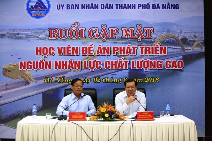 Ủy ban nhân dân thành phố Đà Nẵng đã gặp mặt, đối thoại với hơn 200 học viên đề án 922 đã và đang làm việc tại các Sở, ngành, quận/huyện. Ảnh: TT