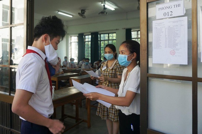 Sở Giáo dục và Đào tạo Đà Nẵng khẳng định chưa công bố điểm chuẩn vào các trường trung học phổ thông trên địa bàn. Ảnh: AN