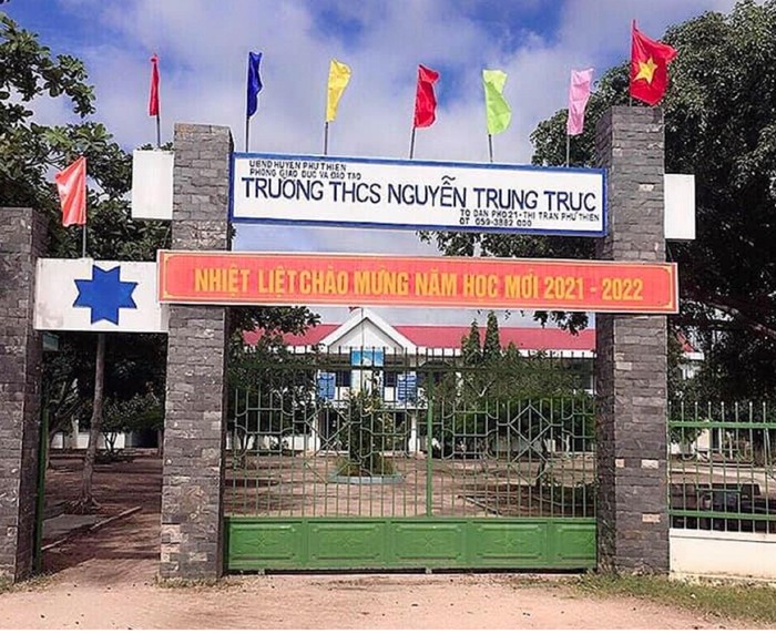 Phụ huynh Trường trung học cơ sở Nguyễn Trung Trực phản ánh giáo viên nhà trường làm lộ đề kiểm tra. Ảnh: CTV