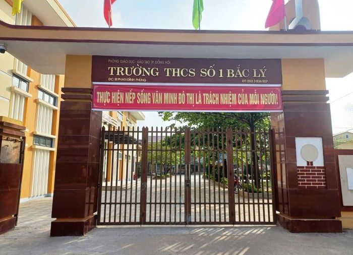 Trường trung học cơ sở số 1 Bắc Lý, nơi xảy ra sự việc học sinh đánh bạn học. Ảnh: NLA