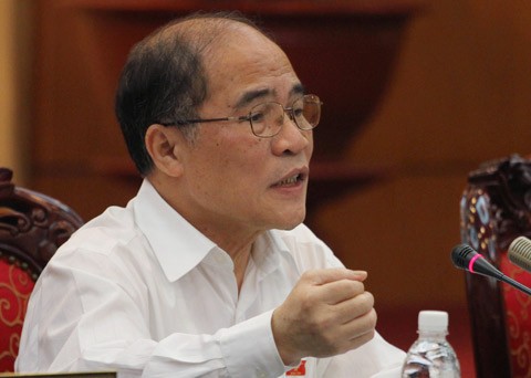Chủ tịch Quốc hội Nguyễn Sinh Hùng yêu cầu Chính phủ phải có báo cáo về gói hỗ trợ 29.000 tỷ đồng