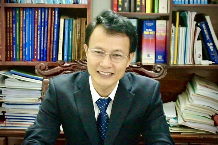 Phó Giáo sư, Tiến sĩ Ngô Hữu Phước - Phó Trưởng khoa phụ trách Khoa Luật kinh tế, Trường Đại học Kinh tế - Luật (Đại học Quốc gia Thành phố Hồ Chí Minh). Ảnh: NVCC.