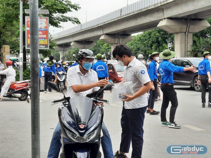 Năm 2022, Trường Trung học phổ thông Chuyên Sư phạm tuyển sinh 305 chỉ tiêu cho 7 lớp chuyên. Ảnh minh họa: Trần Lý