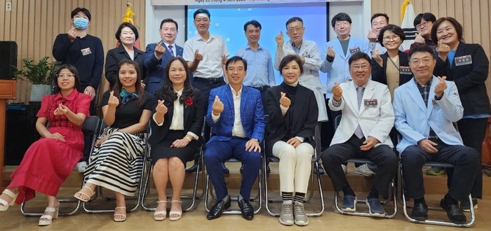 Trường Cao đẳng Y tế Phú Thọ ký kết thỏa thuận hợp tác với Bệnh viện Điều dưỡng Jayuro (Hàn Quốc) để trở thành bệnh viện thực hành của nhà trường 1.jpg