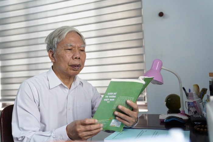 Phó Giáo sư, Tiến sĩ Trần Đăng Sinh - nguyên Chủ nhiệm khoa Triết học, Trường Đại học Sư phạm Hà Nội. Ảnh: NVCC PGS Trần Đăng Sinh.jpg