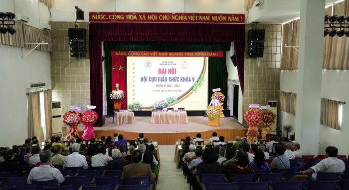 Đại hội có sự tham dự của 130 hội viên trên tổng số 194 hội viên của Hội. 12.jpg