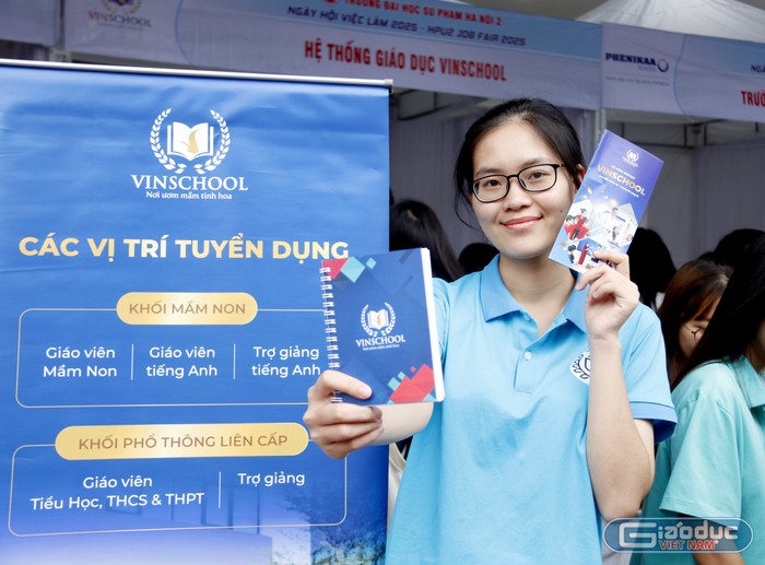 Nữ sinh Phó Quỳnh Trang - sinh viên ngành Sư phạm Tiếng Anh (Trường Đại học Sư phạm Hà Nội 2). GDVN_ảnh sv.jpg
