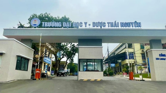 Trường Đại học Y - Dược, Đại học Thái Nguyên tọa lạc tại số 284 đường Lương Ngọc Quyến, thành phố Thái Nguyên. Ảnh: website nhà trường 415808247_762209185951484_203939369776565709_n.jpg
