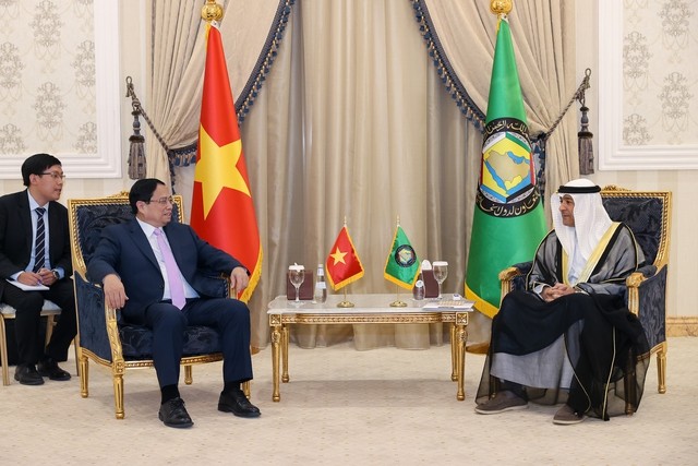 Thủ tướng nhấn mạnh, Việt Nam sẵn sàng làm cầu nối, thúc đẩy hợp tác ASEAN-GCC, hai khu vực phát triển năng động hàng đầu trên thế giới, vì hoà bình, ổn định và phát triển khu vực và trên thế giới. Ảnh: VGP/Nhật Bắc
