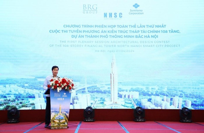 Tiến sĩ Nguyễn Tường Văn, Thứ trưởng Bộ Xây dựng phát biểu tại phiên họp. Tiến sĩ Nguyễn Tường Văn, Thứ trưởng Bộ Xây dựng phát biểu tại phiên họp.