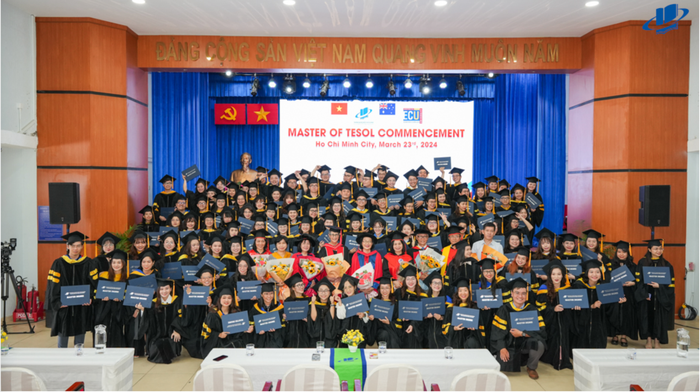 Lễ trao bằng tốt nghiệp chương trình Thạc sĩ Giáo dục, chuyên ngành Lý luận và phương pháp giảng dạy bộ môn tiếng Anh, chương trình liên kết giữa Trường Đại học Mở Thành phố Hồ Chí Minh với Đại học Edith Cowan (Úc) năm 2024. Lễ trao bằng tốt nghiệp chương trình Thạc sĩ Giáo dục, chuyên ngành Lý luận và phương pháp giảng dạy bộ môn tiếng Anh, chương trình liên kết giữa Trường Đại học Mở Thành phố Hồ Chí Minh với Đại học Edith Cowan (Úc) năm 2024.
