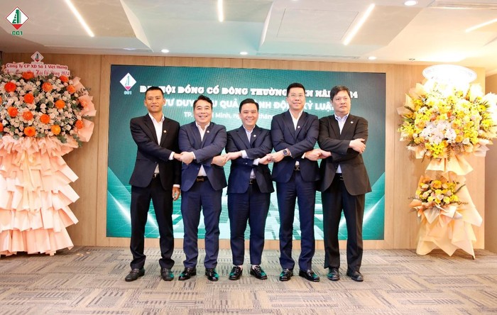 Thành viên Hội đồng quản trị Tổng Công ty Xây dựng Số 1 - CTCP năm 2024. Thành viên Hội đồng quản trị Tổng Công ty Xây dựng Số 1 - CTCP năm 2024.