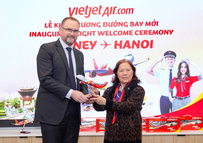 Lãnh đạo Vietjet cảm ơn Chính phủ, các cơ quan, tổ chức, doanh nghiệp hai nước đã luôn ủng hộ và đồng hành cùng Vietjet. A10.jpg