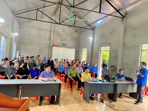 Tuyên truyền về chính sách bảo hiểm y tế tại các hội nghị tại cơ sở ở Lào Cai mang lại hiệu quả tích cực. xa ban lau.jpg