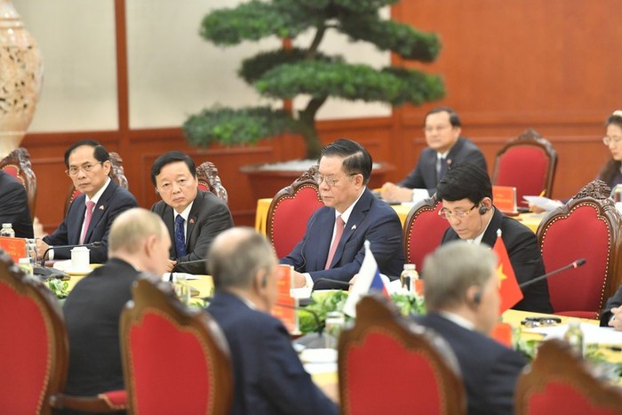 Nhân dịp này, Việt Nam và Liên bang Nga đã ra Tuyên bố chung về làm sâu sắc hơn quan hệ Đối tác chiến lược toàn diện Việt Nam-Liên bang Nga. Ảnh: VGP/Nhật Bắc Nhân dịp này, Việt Nam và Liên bang Nga đã ra Tuyên bố chung về làm sâu sắc hơn quan hệ Đối tác chiến lược toàn diện Việt Nam-Liên bang Nga. Ảnh: VGP/Nhật Bắc