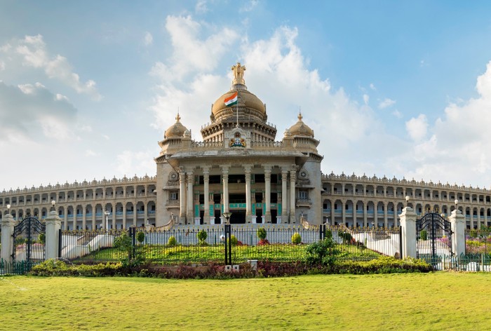 Vidhana Soudha, India.jpg