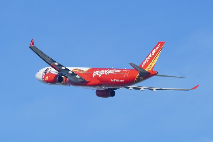 Vietjet aircraft 1.jpg