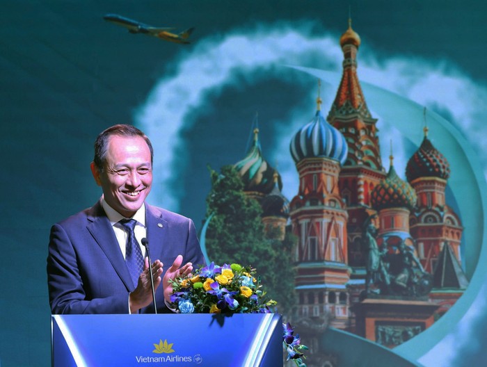 Tổng Giám đốc Vietnam Airlines Lê Hồng Hà cho biết: "Sự kiện này đánh dấu một bước tiến mới trong bối cảnh Việt Nam và Liên bang Nga đang mở rộng hợp tác toàn diện trên nhiều lĩnh vực". TGĐ Lê Hồng Hà cho biết _Sự kiện này đánh dấu một bước tiến mới trong bối cảnh Việt Nam và Liên bang Nga đang mở rộng hợp tác toàn diện trên nhiều lĩnh vực_.jpg