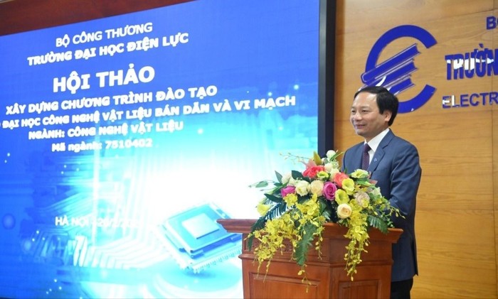 Ts Phạm Duy Phong.jpg