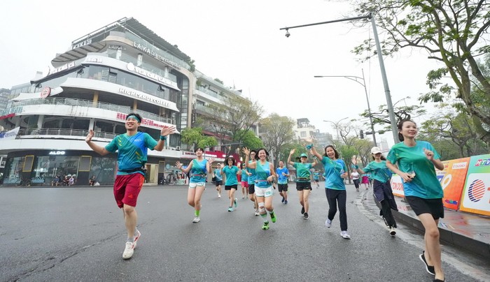 Giải chạy “BIDVRUN - Cho cuộc sống Xanh” năm 2024 diễn ra trong 22 ngày, từ 07-28/4/2024. Anh 05.jpg