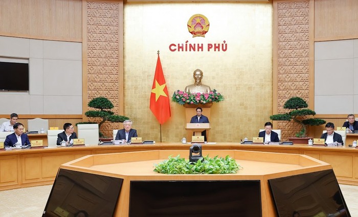 Thủ tướng Phạm Minh Chính chủ trì một phiên họp của Chính phủ về công tác xây dựng pháp luật. Ảnh: VGP/Nhật Bắc