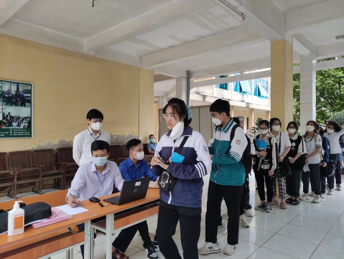 Thí sinh tham dự kỳ thi đánh giá năng lực của Đại học Quốc gia Hà Nội (đợt 5, năm 2022). Ảnh: VNU