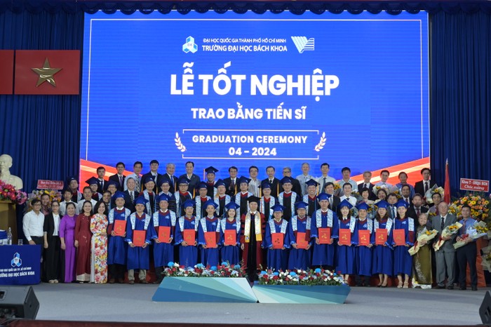 Trong đợt tốt nghiệp tháng 4/2024, Trường Đại học Bách khoa - Đại học Quốc gia thành phố Hồ Chí Minh ghi nhận 66,76% sinh viên đạt từ loại Khá trở lên trong tổng số sinh viên tốt nghiệp DHBK_TN20240140.JPG