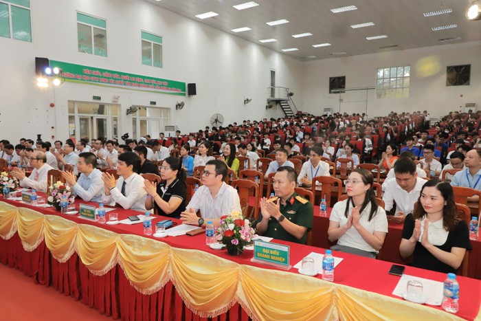 Toàn cảnh buổi lễ. Ảnh: NTCC IMG_9823.JPG